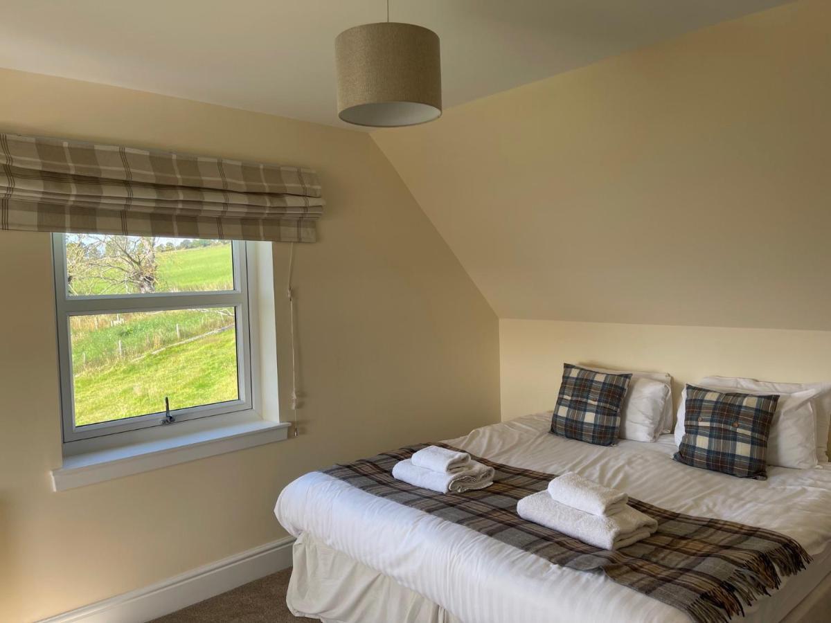 Highland Farm Cottages Dingwall Ngoại thất bức ảnh